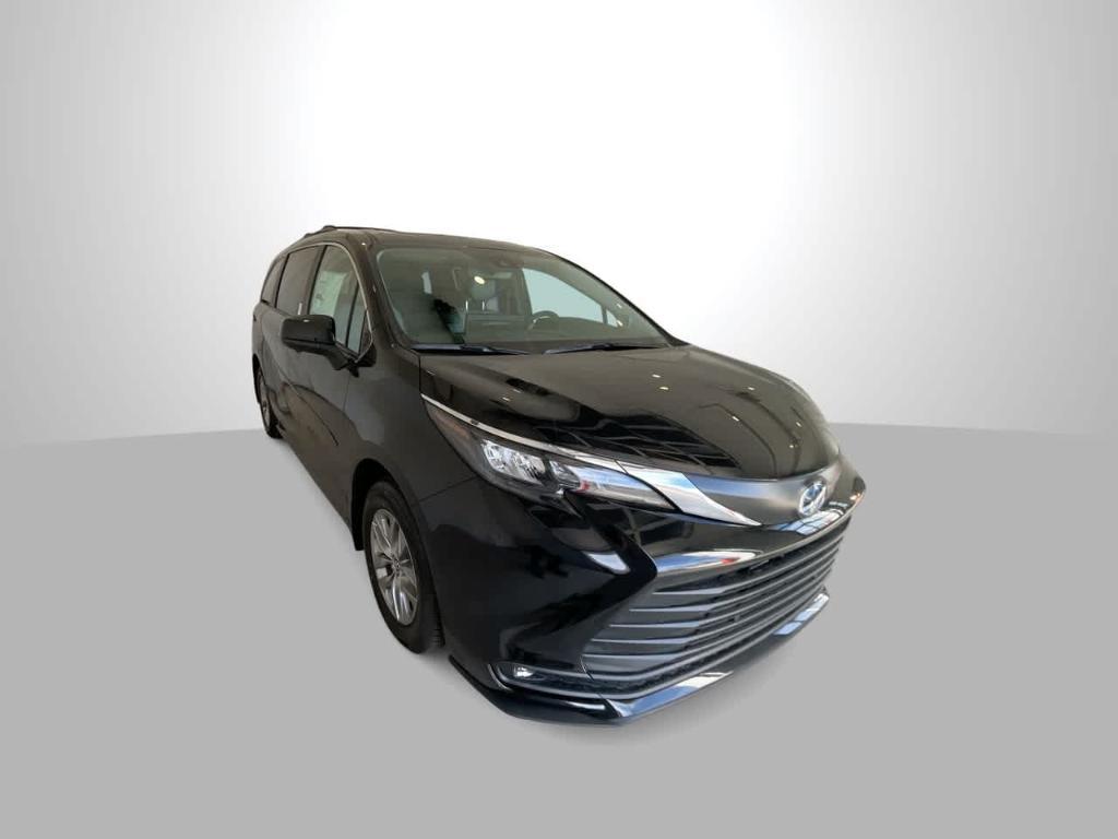 new 2025 Toyota Sienna car, priced at $50,835