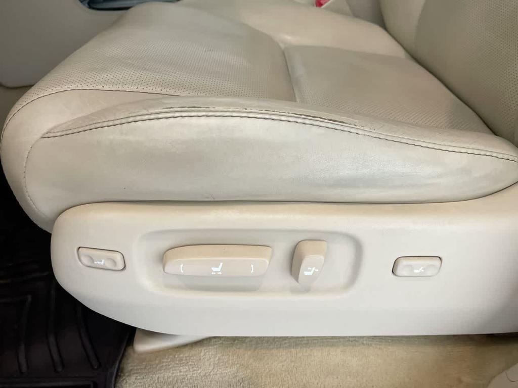 used 2015 Lexus LX 570 car, priced at $32,432