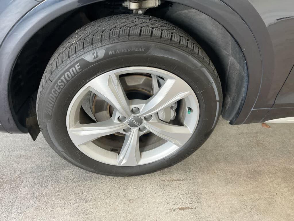 used 2020 Audi Q5 car, priced at $21,641