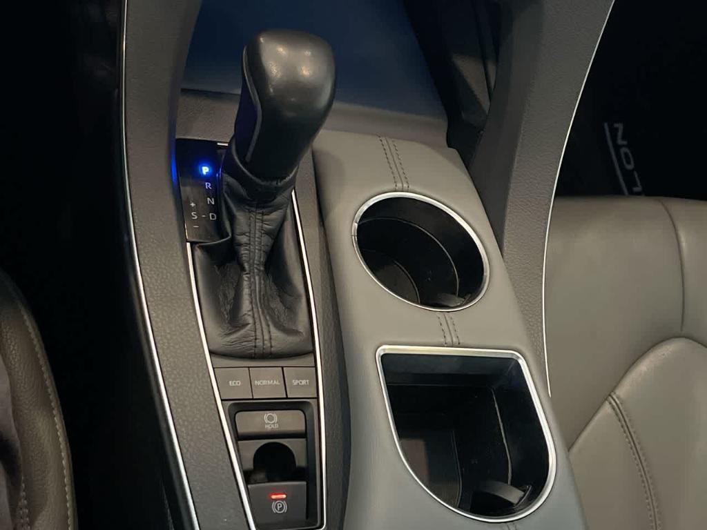 used 2021 Toyota Avalon car, priced at $23,111