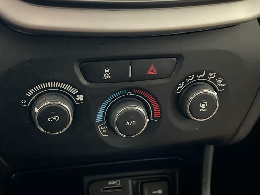 used 2016 Jeep Cherokee car, priced at $9,756