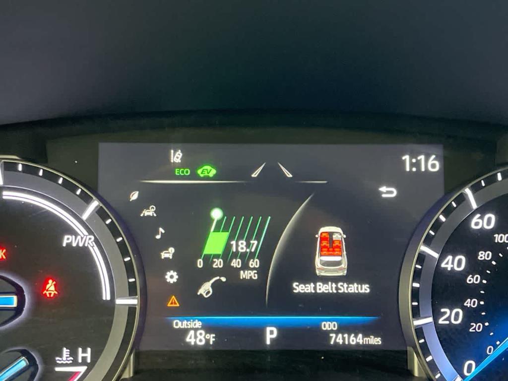 used 2022 Toyota Highlander Hybrid car, priced at $35,995
