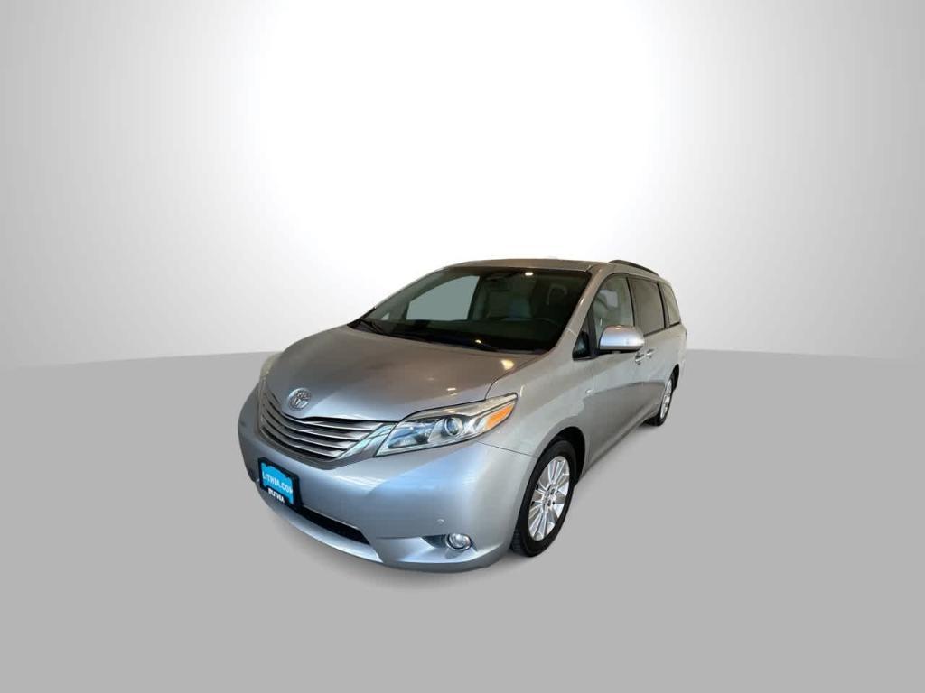 used 2016 Toyota Sienna car, priced at $25,449