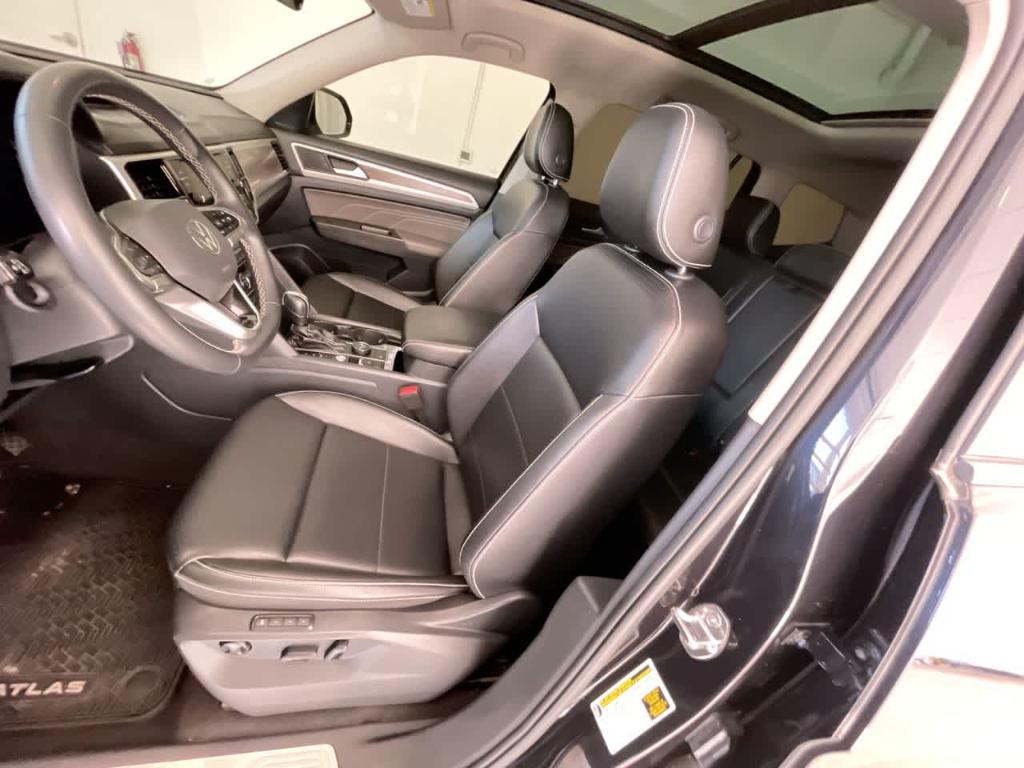 used 2022 Volkswagen Atlas car, priced at $26,812