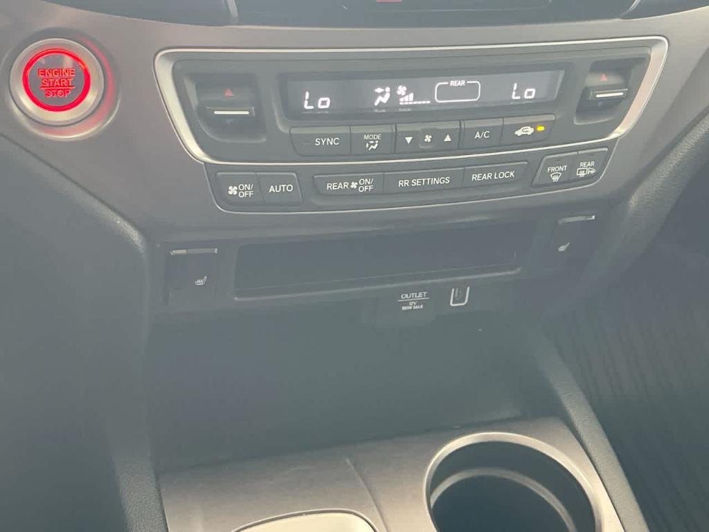 used 2020 Honda Pilot car, priced at $24,591