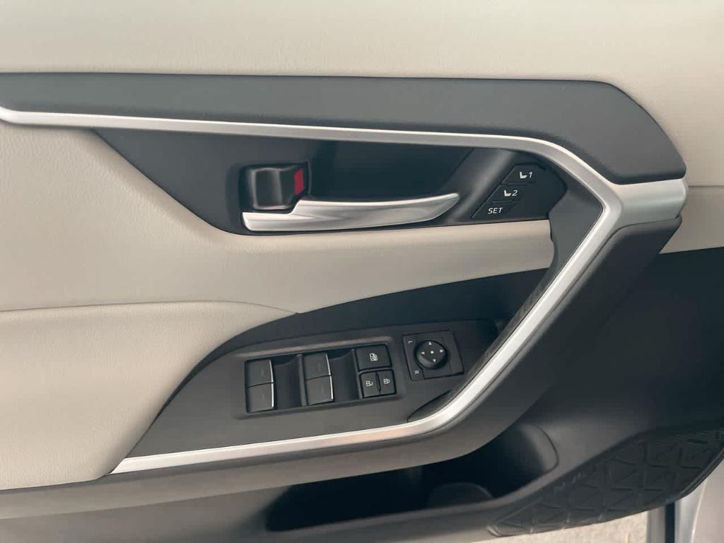 new 2025 Toyota RAV4 car, priced at $38,852