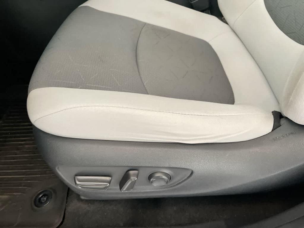 used 2021 Toyota RAV4 Hybrid car, priced at $26,866