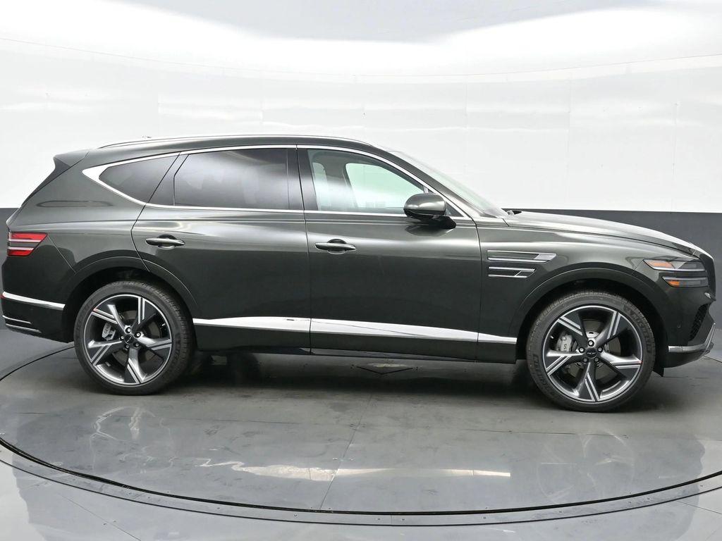 new 2025 Genesis GV80 car, priced at $78,947