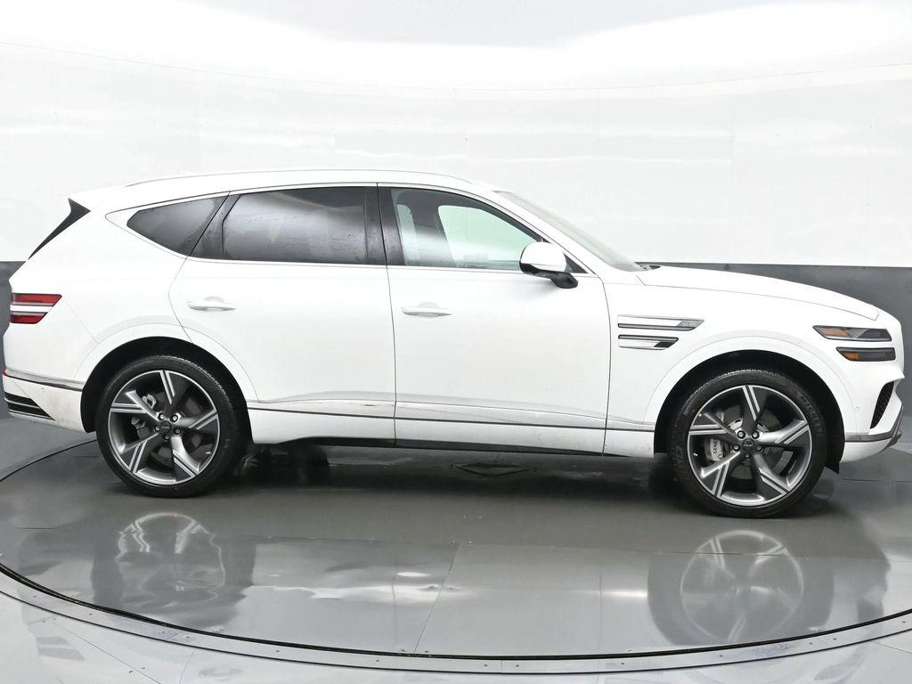 new 2025 Genesis GV80 car, priced at $78,566