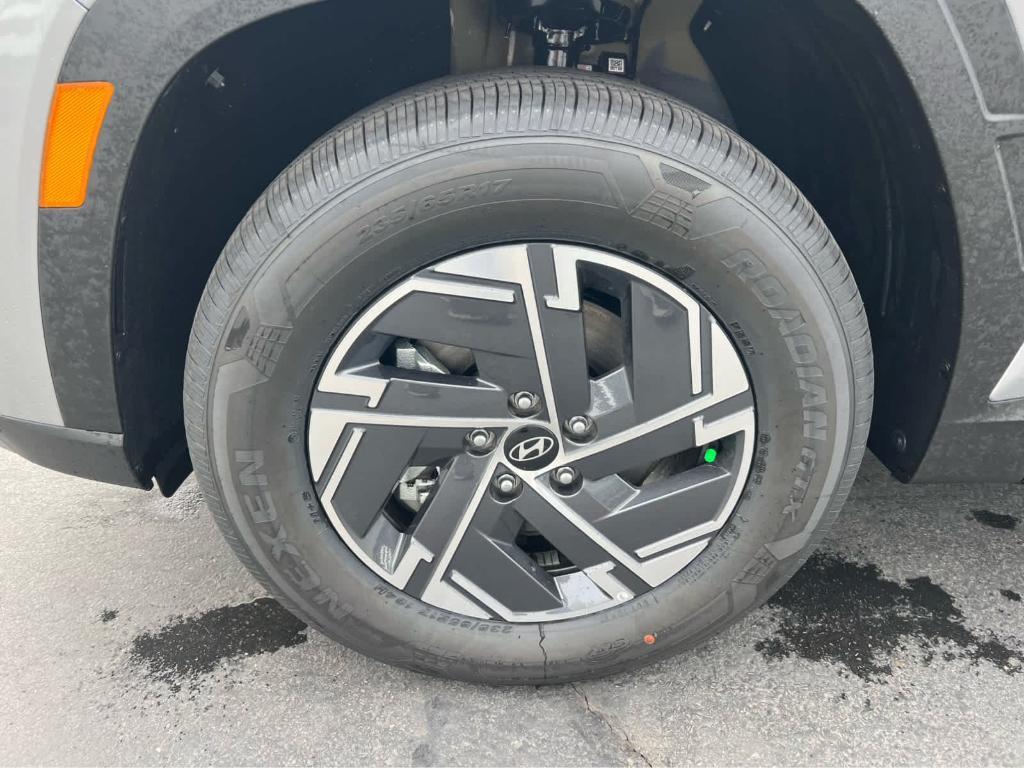 new 2026 Hyundai TUCSON Hybrid car, priced at $34,905