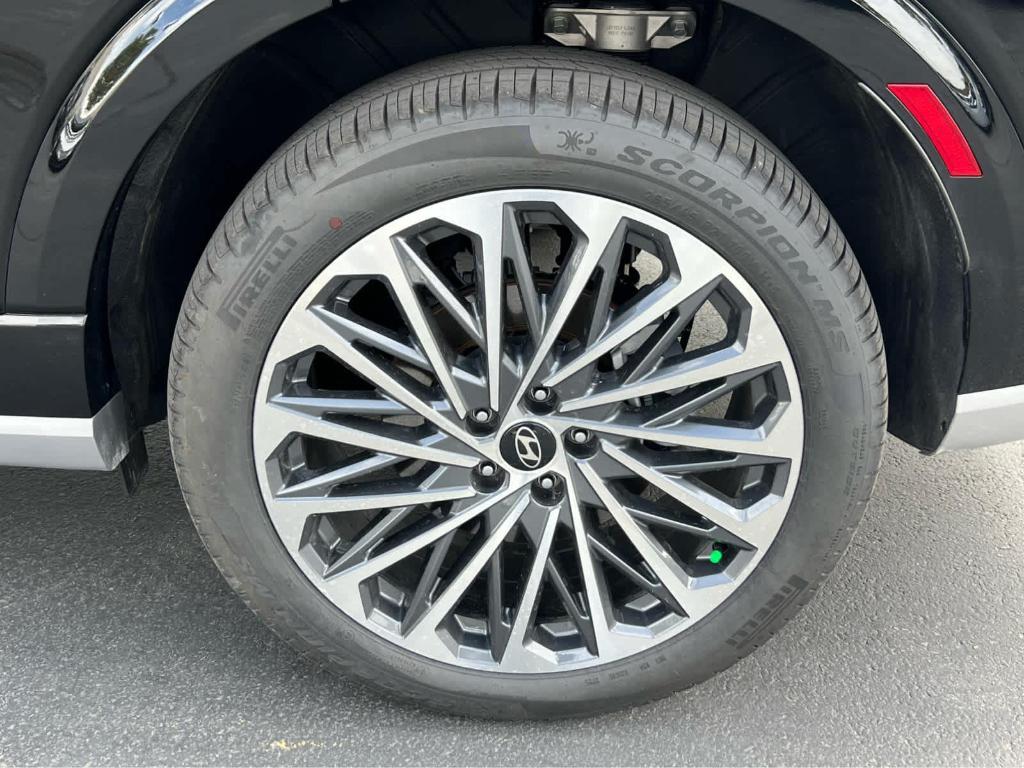used 2026 Hyundai Palisade car, priced at $54,377