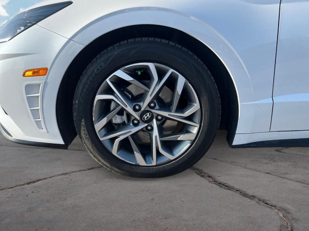 used 2022 Hyundai Sonata car, priced at $17,990