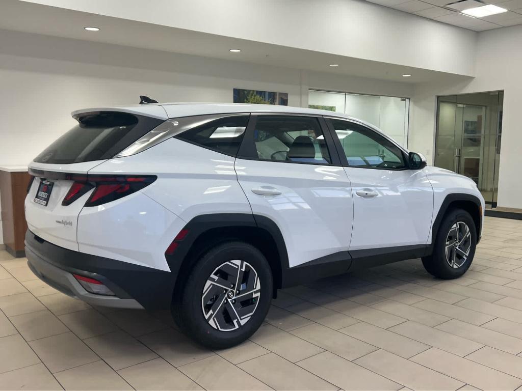 new 2026 Hyundai TUCSON Hybrid car, priced at $32,795