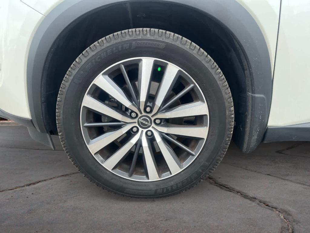 used 2022 Nissan Pathfinder car, priced at $31,987