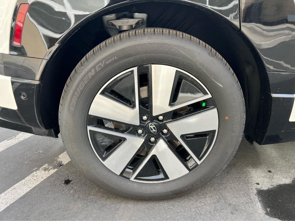 new 2026 Hyundai IONIQ 9 car, priced at $58,860