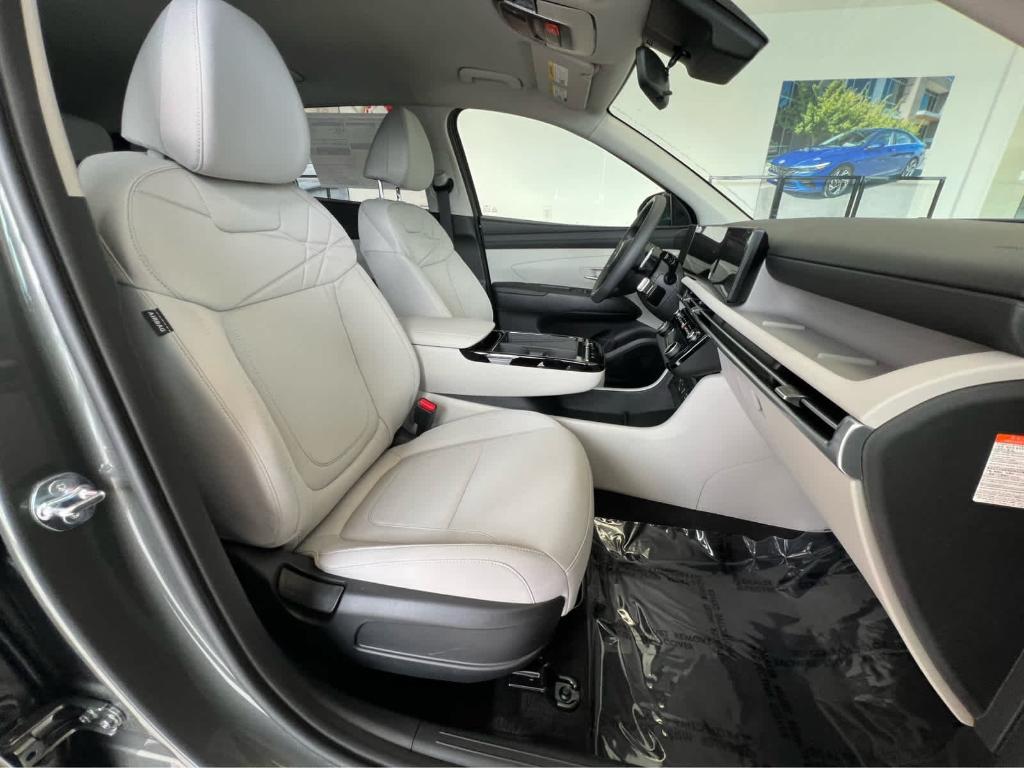 new 2026 Hyundai TUCSON Hybrid car, priced at $36,220