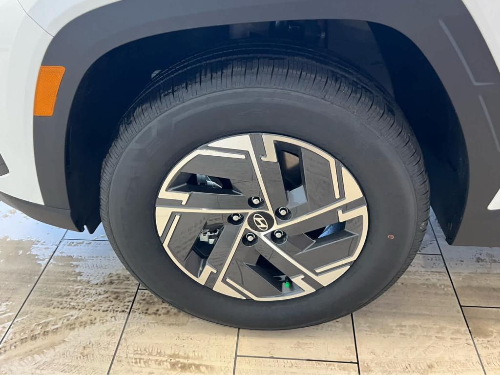 new 2026 Hyundai TUCSON Hybrid car, priced at $32,769