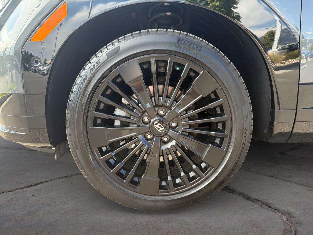 used 2025 Hyundai SANTA FE HEV car, priced at $41,782