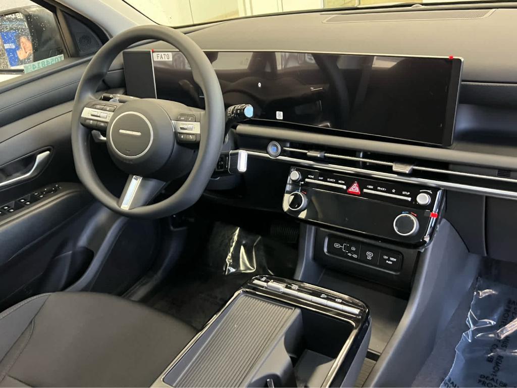 new 2026 Hyundai TUCSON Hybrid car, priced at $31,958