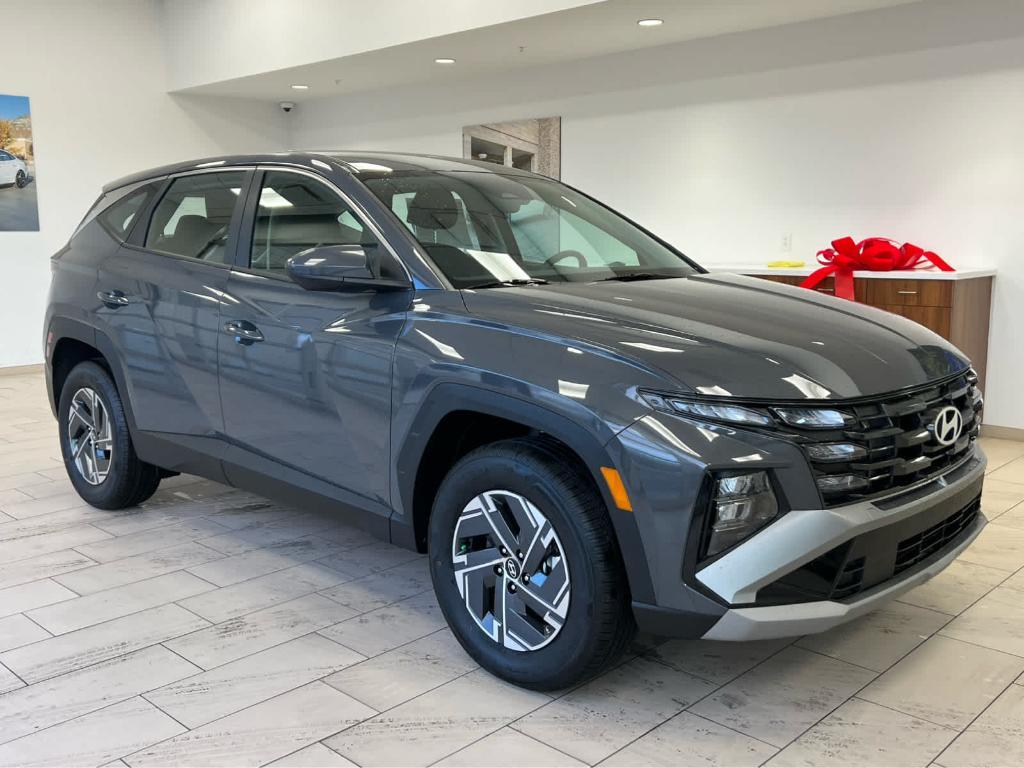 new 2026 Hyundai TUCSON Hybrid car, priced at $31,958