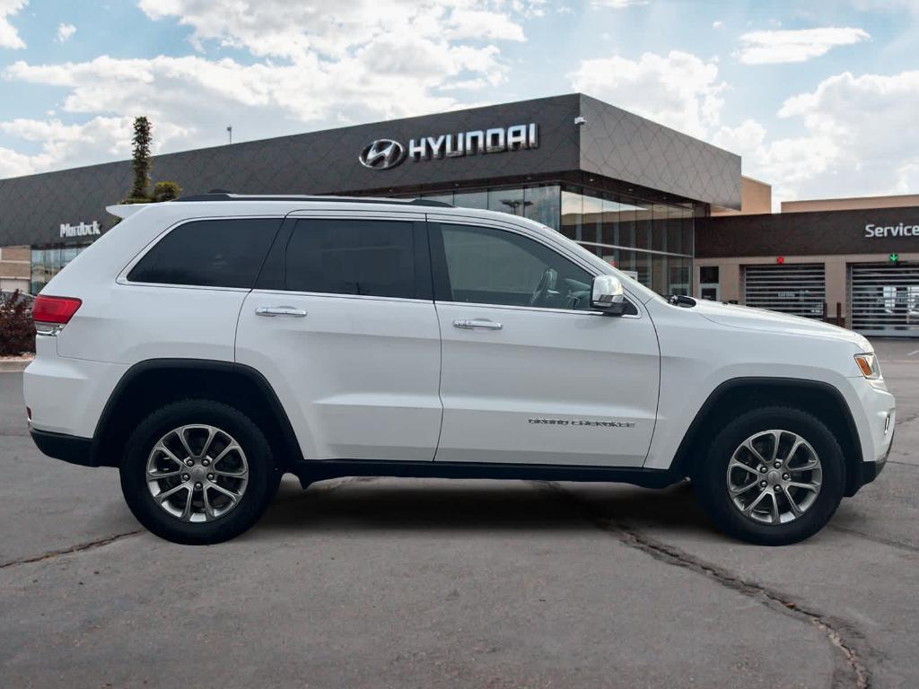 used 2015 Jeep Grand Cherokee car, priced at $12,331