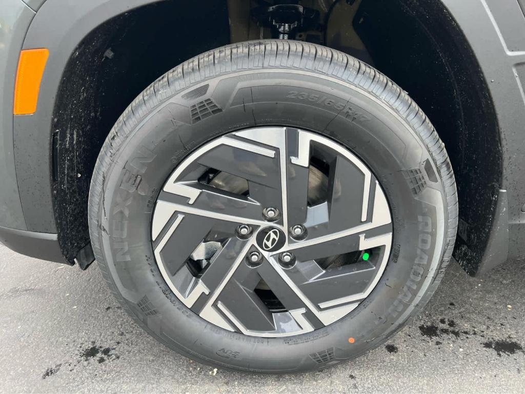 new 2026 Hyundai TUCSON Hybrid car, priced at $31,988