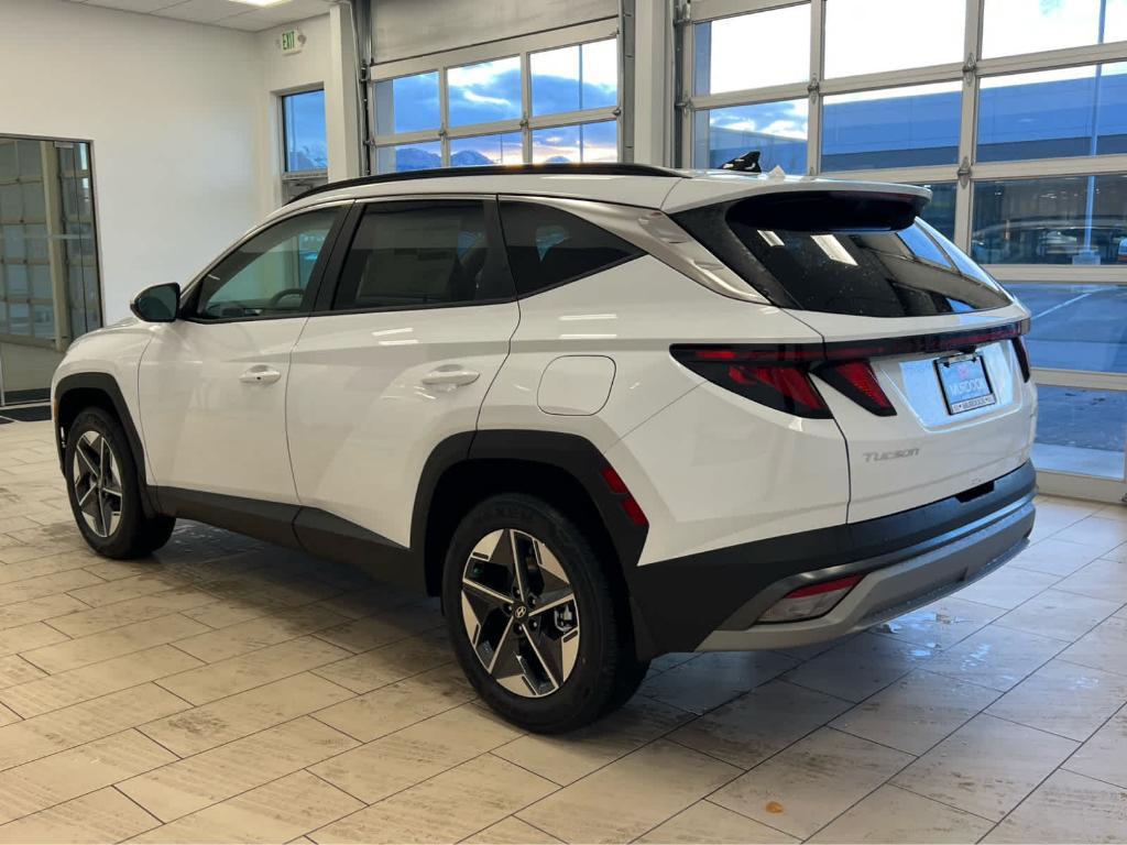 new 2026 Hyundai TUCSON Hybrid car, priced at $35,186