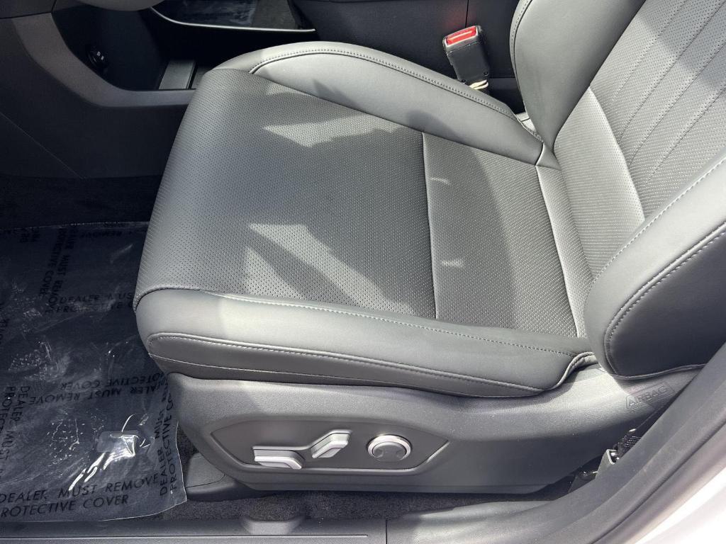 new 2026 Hyundai SANTA FE HEV car, priced at $41,084