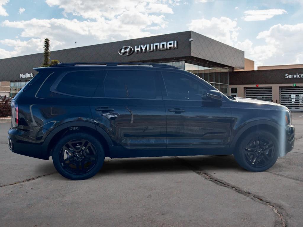 used 2024 Kia Telluride car, priced at $45,242