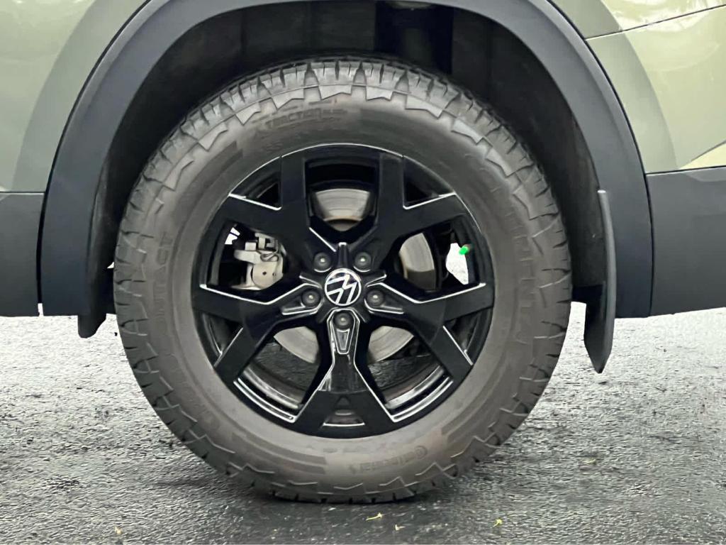 used 2024 Volkswagen Atlas car, priced at $36,968
