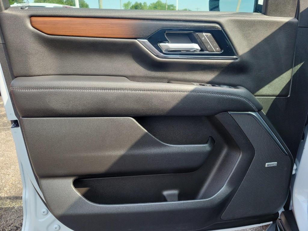 new 2026 GMC Yukon car, priced at $93,172