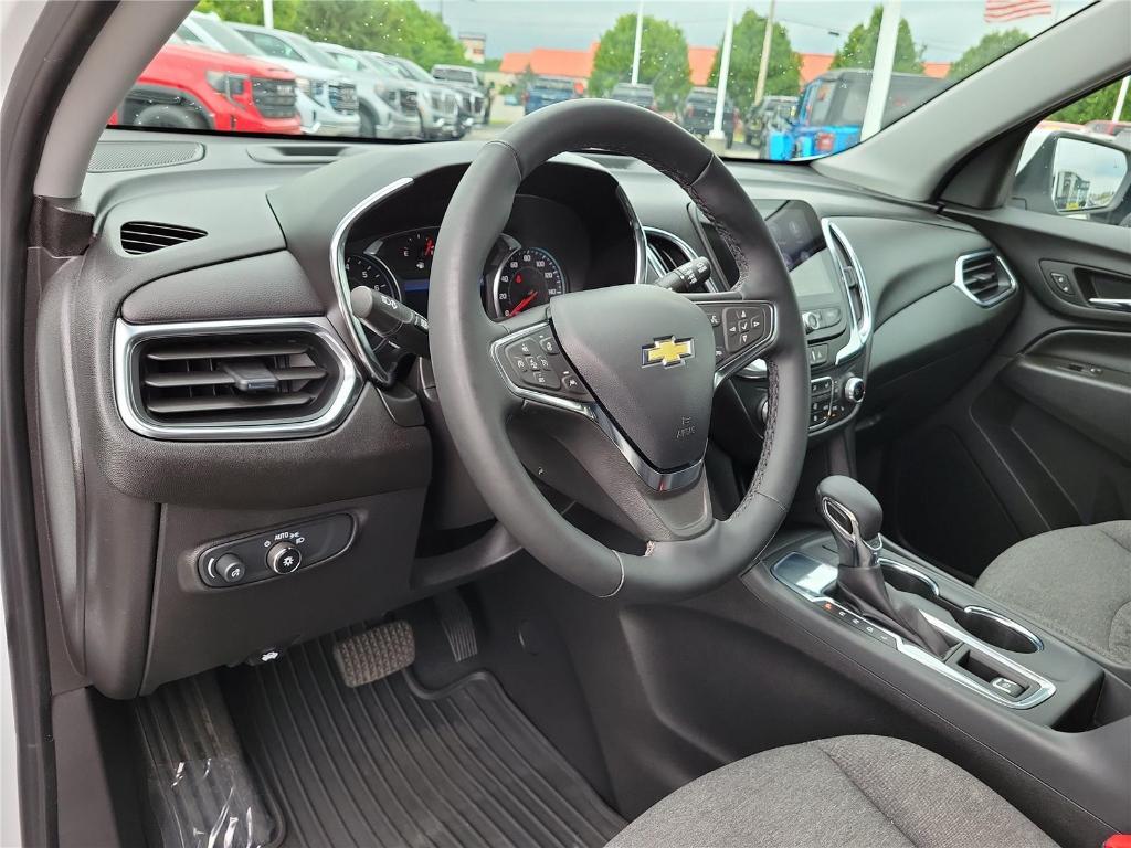used 2024 Chevrolet Equinox car, priced at $23,992