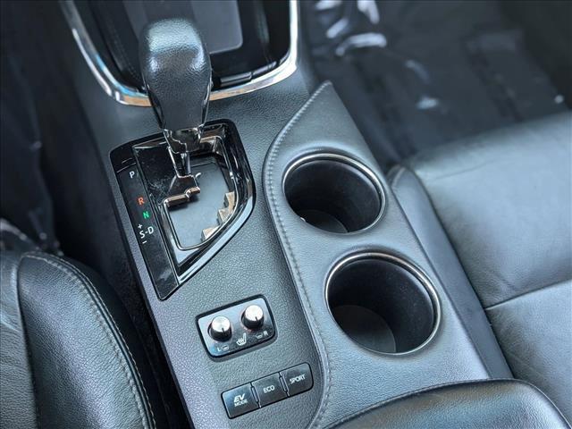 used 2016 Toyota Avalon Hybrid car, priced at $14,663