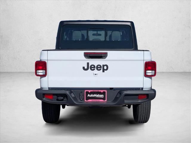 new 2026 Jeep Gladiator car, priced at $41,717