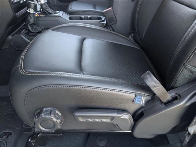 new 2026 Jeep Gladiator car, priced at $41,717