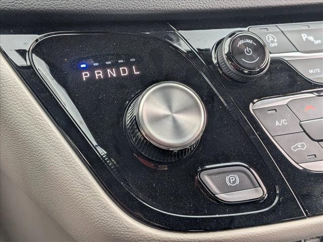 used 2024 Chrysler Pacifica car, priced at $25,991