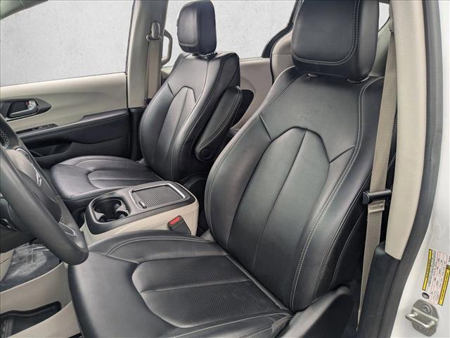 used 2024 Chrysler Pacifica car, priced at $25,991