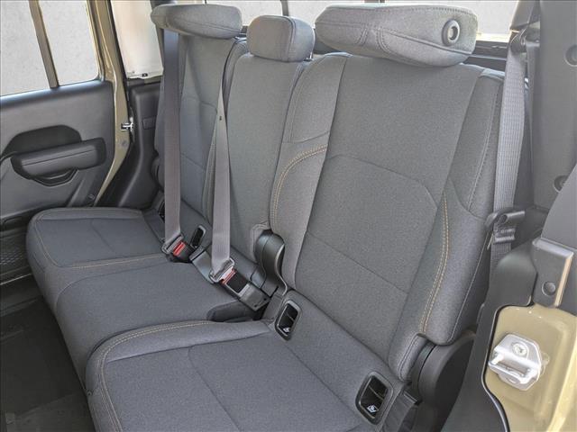 new 2026 Jeep Gladiator car, priced at $39,995