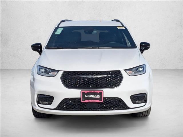 new 2026 Chrysler Pacifica car, priced at $43,745