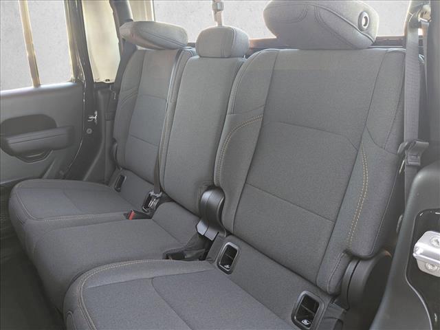 new 2026 Jeep Gladiator car, priced at $40,457