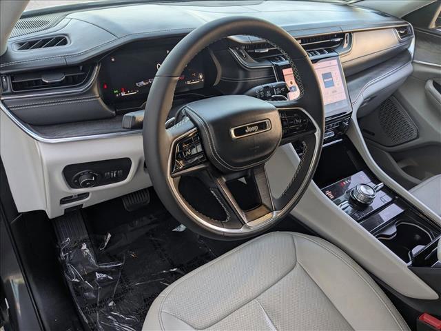 used 2023 Jeep Grand Cherokee car, priced at $38,991