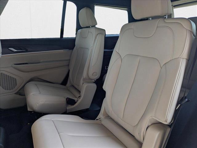 new 2025 Jeep Grand Cherokee L car, priced at $46,400