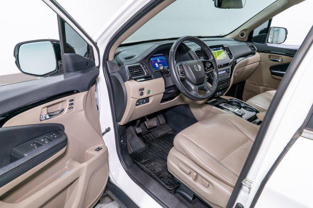 used 2021 Honda Pilot car, priced at $27,900