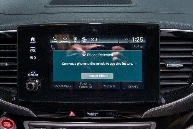 used 2021 Honda Pilot car, priced at $27,900