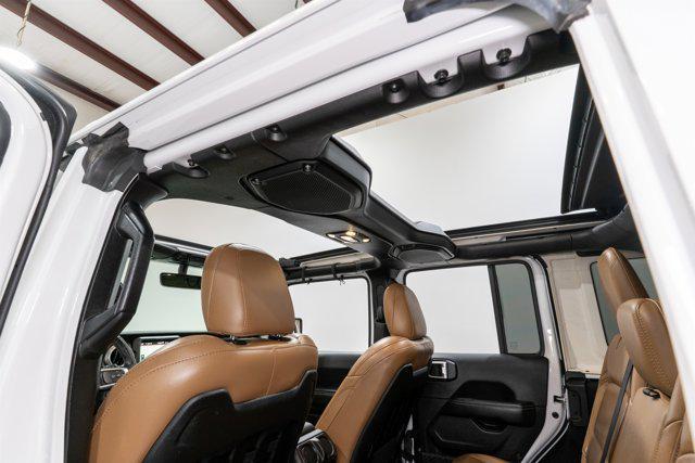 used 2020 Jeep Wrangler Unlimited car, priced at $31,900