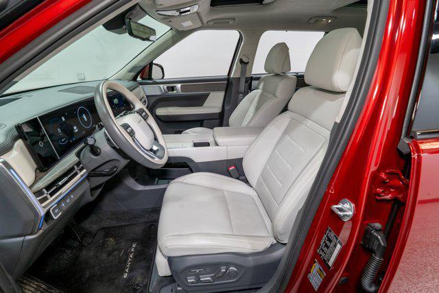 used 2025 Hyundai Santa Fe car, priced at $38,900