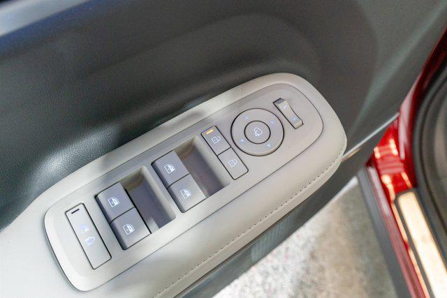 used 2025 Hyundai Santa Fe car, priced at $38,900