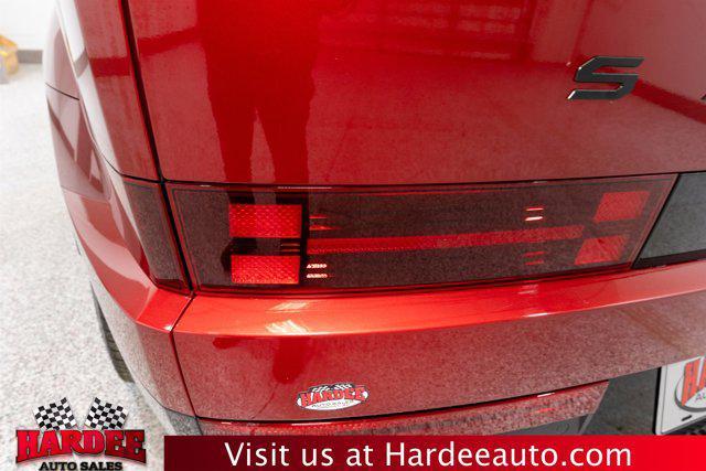 used 2025 Hyundai Santa Fe car, priced at $38,900