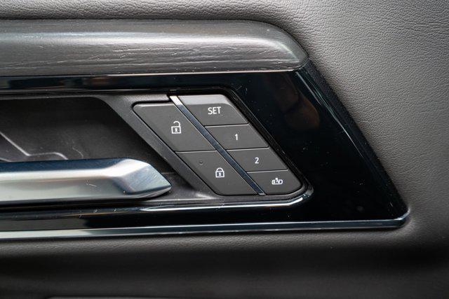 used 2025 GMC Yukon XL car, priced at $71,900