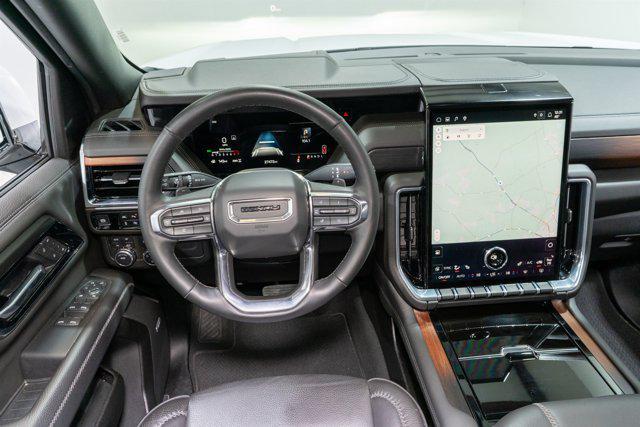 used 2025 GMC Yukon car, priced at $69,900